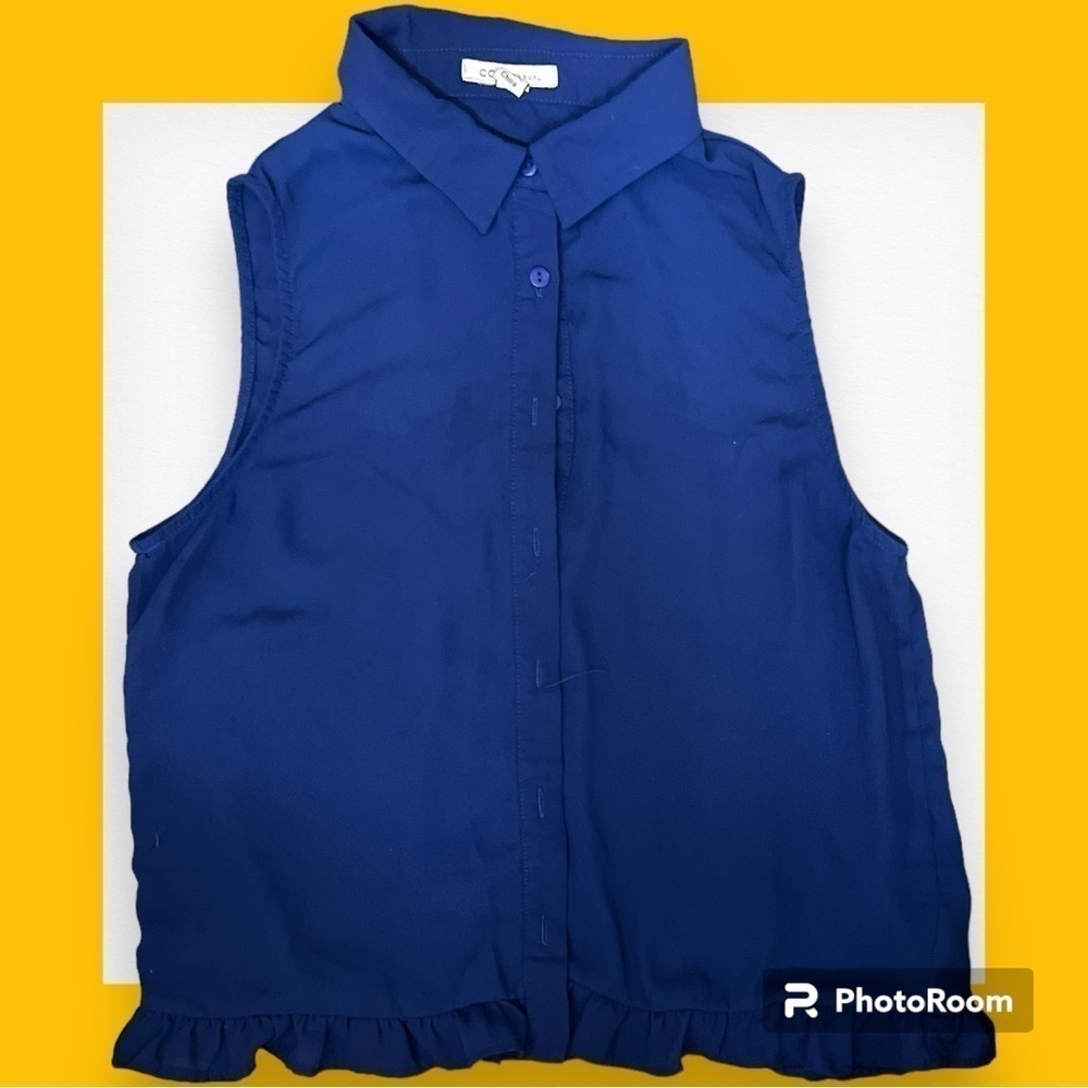 Button Down Blouse Sleeveless Ruffle Bottom Medium